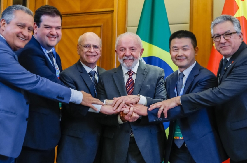 Brasil e China firmam acordos na área da saúde 