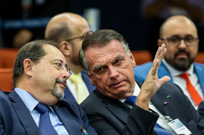 STF rejeita recursos e julgamento de Bolsonaro e aliados por tentativa de golpe avança