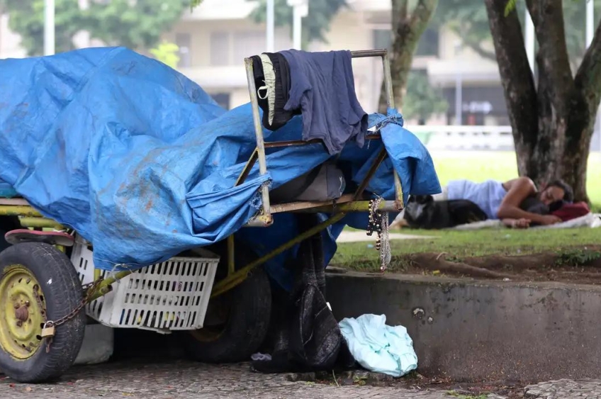 Número de pessoas em situação de rua no Brasil cresce e ultrapassa 220 mil em 2024