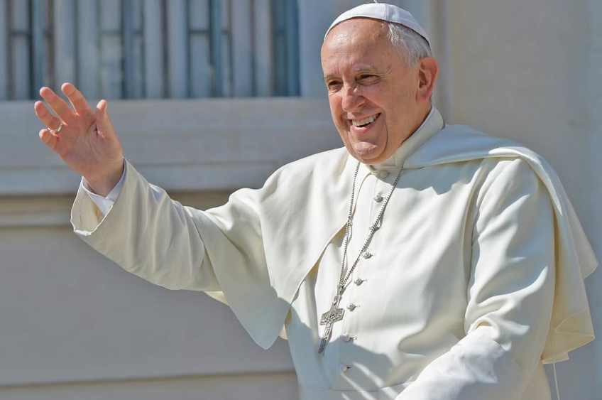 O Alcance do Poder Papal: Entre a Autoridade Espiritual e a Influência Global