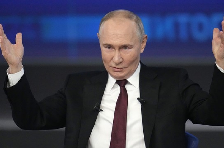 Putin sinaliza abertura para negociações de paz na Ucrânia, mas impõe condições e gera ceticismo internacional