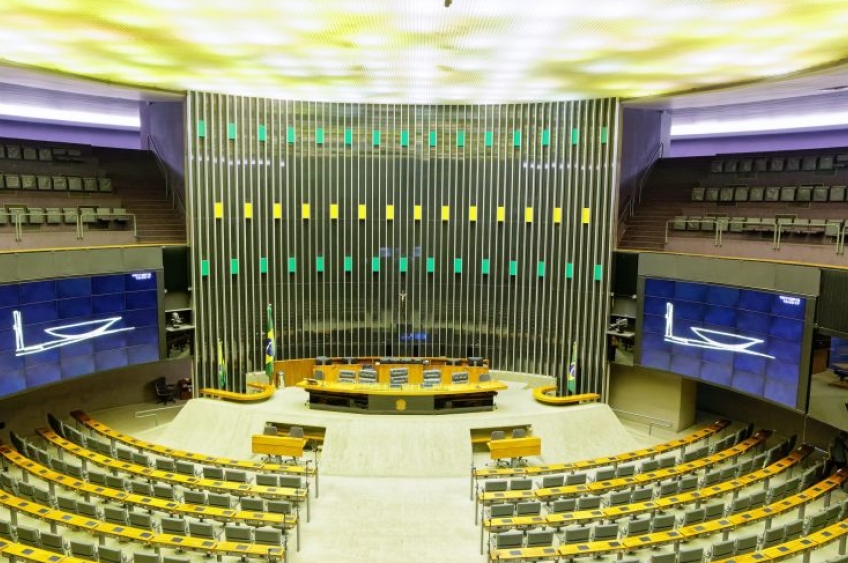 Entenda por que a Câmara dos Deputados aumentou o número de vagas para a próxima eleição