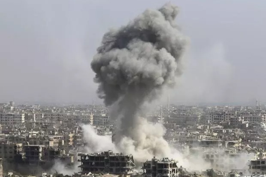 Síria exige retirada de forças israelenses após novos bombardeios