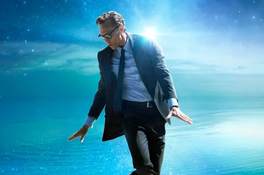 “A Vida de Chuck”: Adaptação da obra de Stephen King reflete sobre morte, universo e simplicidade cotidiana