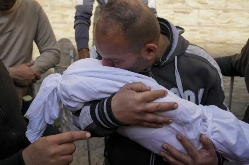 Israel realiza ataques aéreos contra a Faixa de Gaza na madrugada de terça-feira