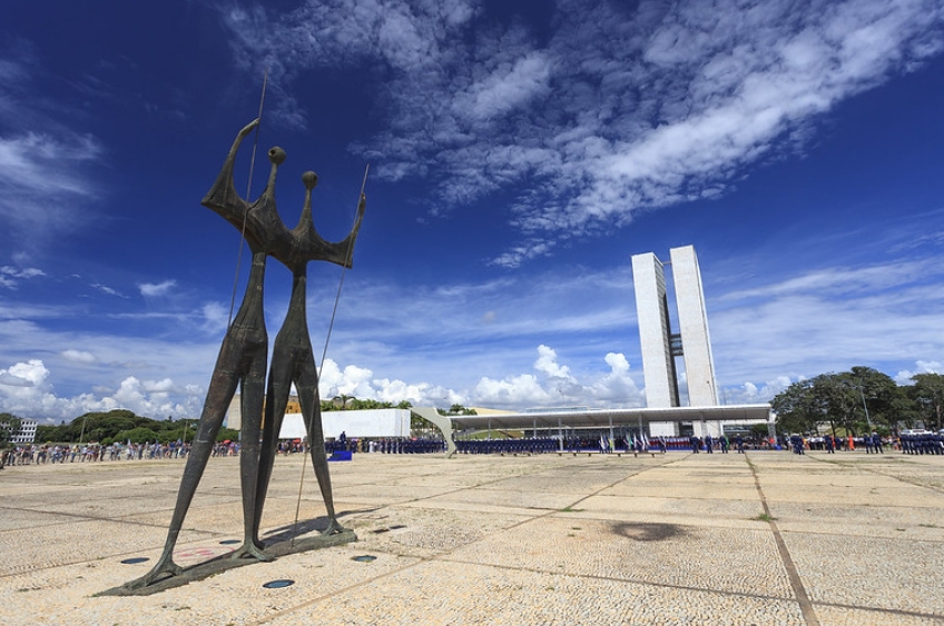 Praça dos 3 Poderes terá reforma de R$ 22 milhões